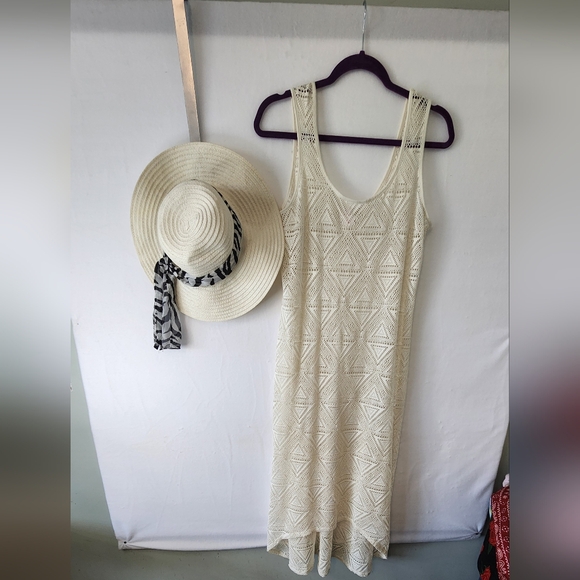 Xhilaration Swimsuit Coverup and Matching Hat For Sun Protection - Picture 2 of 8